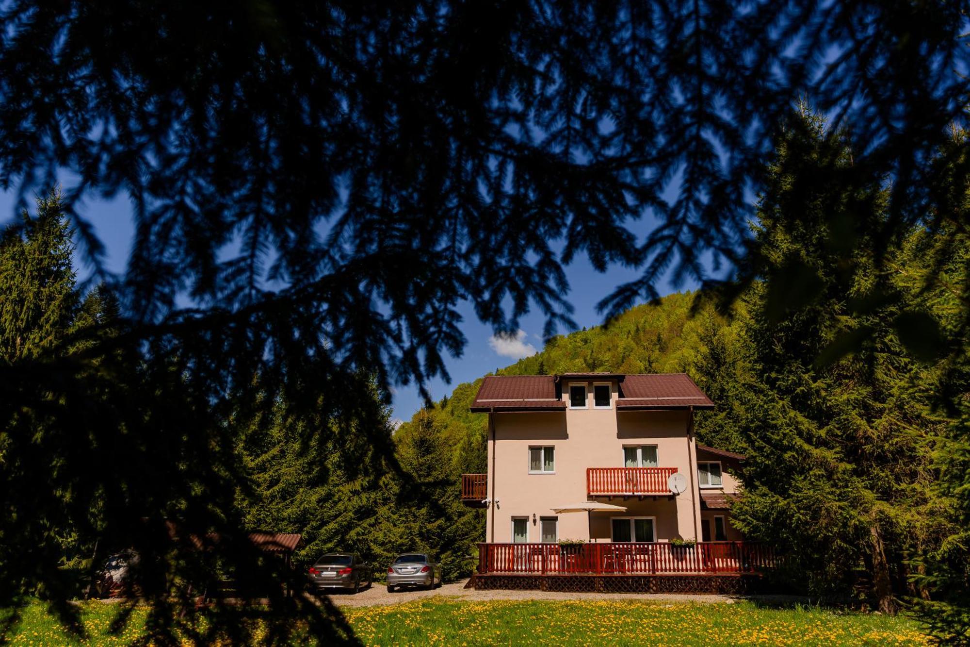 Cabana Zip Zarnesti Exterior photo